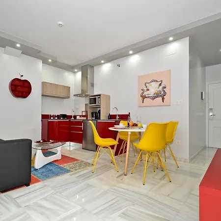 The Zentral Arenal Апартаменты